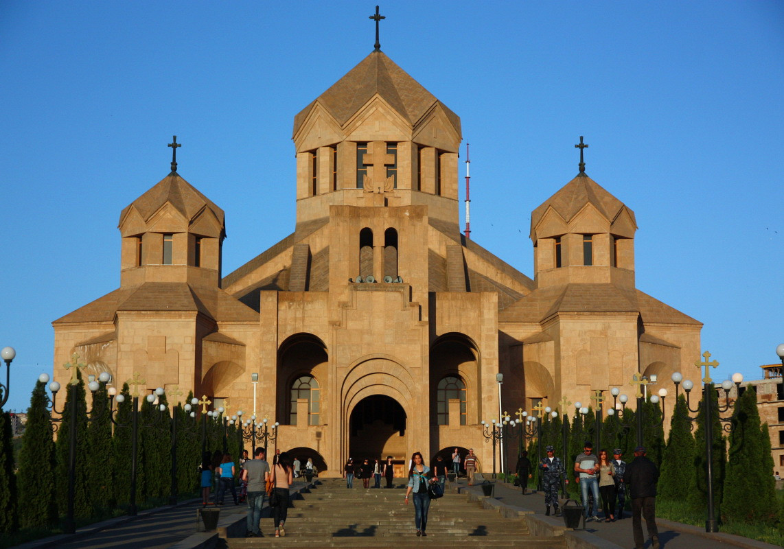 Картинки григор лусаворич